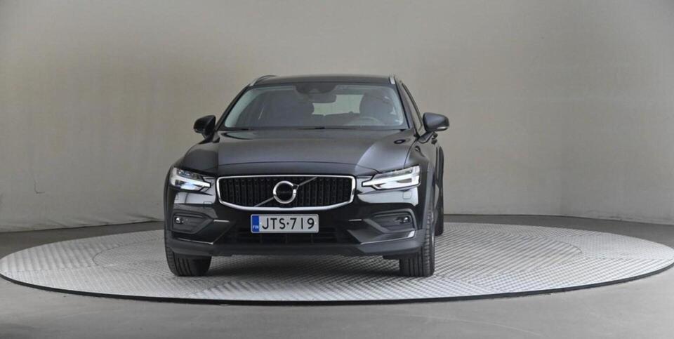 Volvo V60 Cross Country vaihtoauto