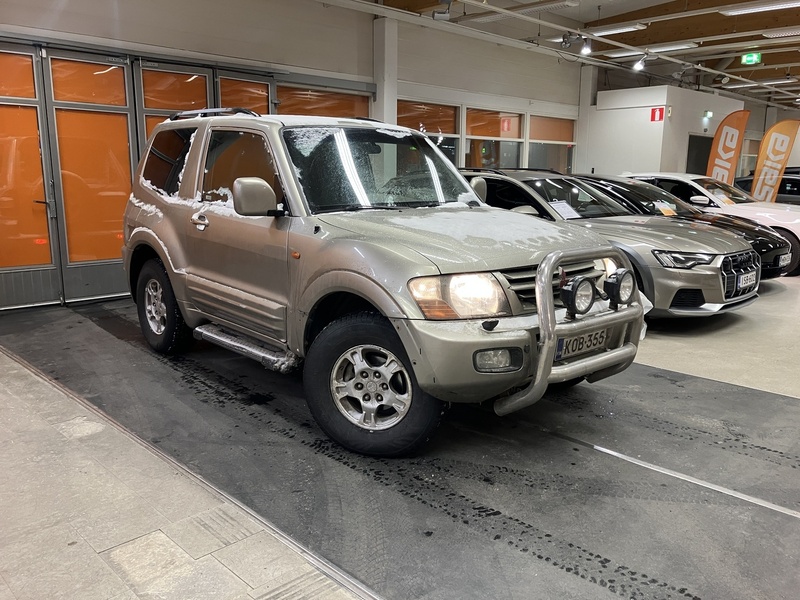 Mitsubishi Pajero vaihtoauto