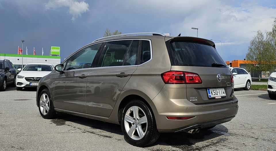 Volkswagen Golf Sportsvan vaihtoauto