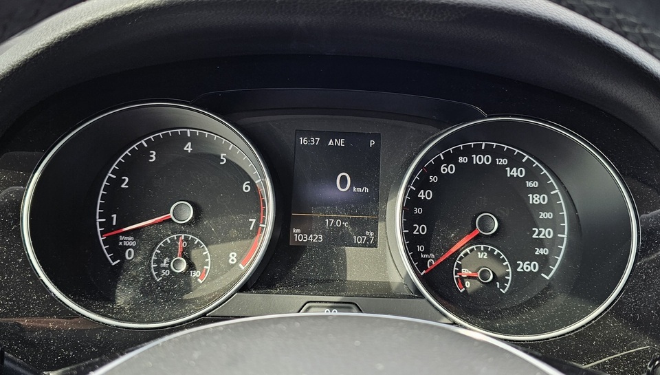 Volkswagen Golf Sportsvan vaihtoauto