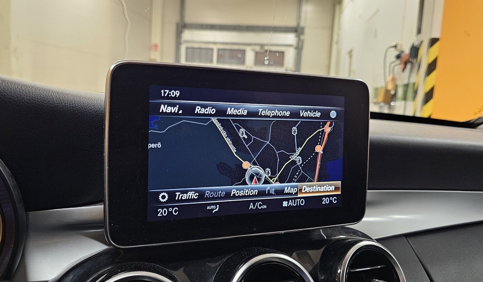 Mercedes-Benz C vaihtoauto