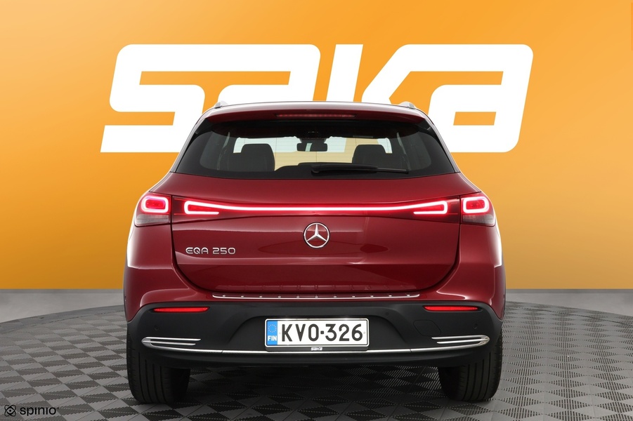Mercedes-Benz EQA vaihtoauto