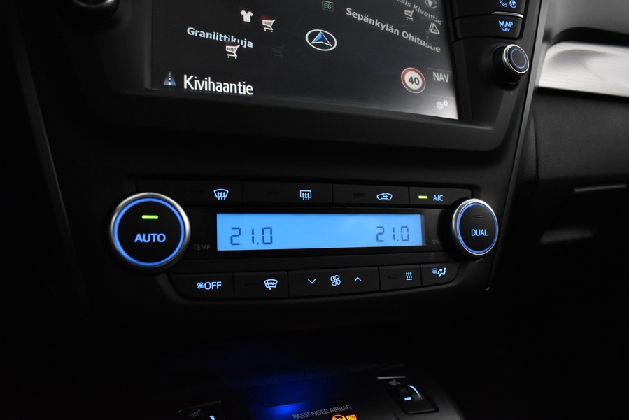 Toyota Avensis vaihtoauto
