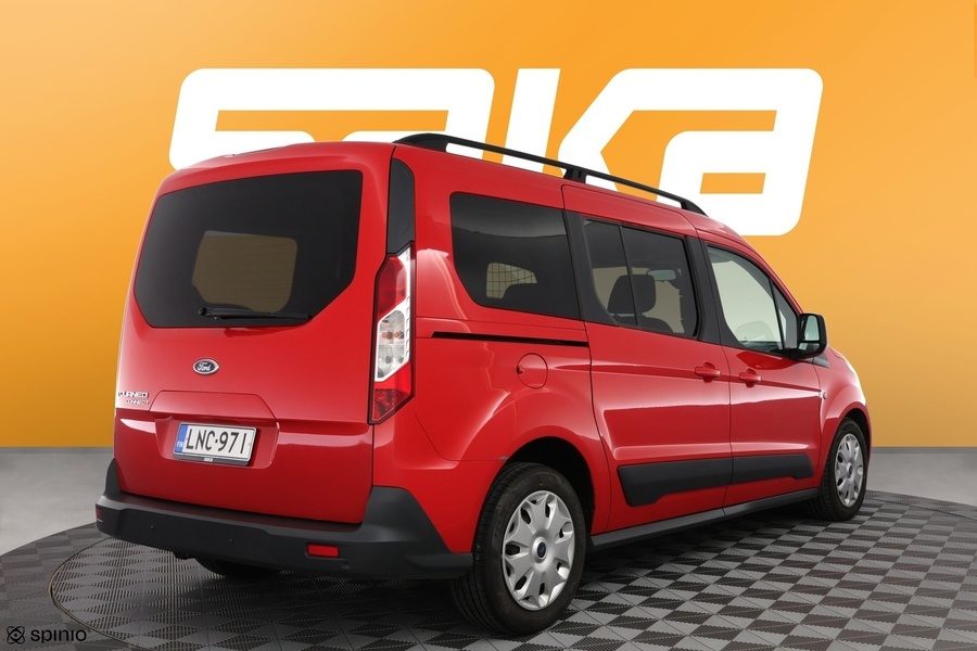 Ford Grand Tourneo Connect vaihtoauto