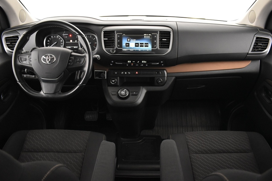 Toyota Proace Verso vaihtoauto