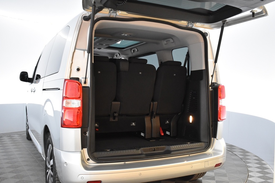 Toyota Proace Verso vaihtoauto