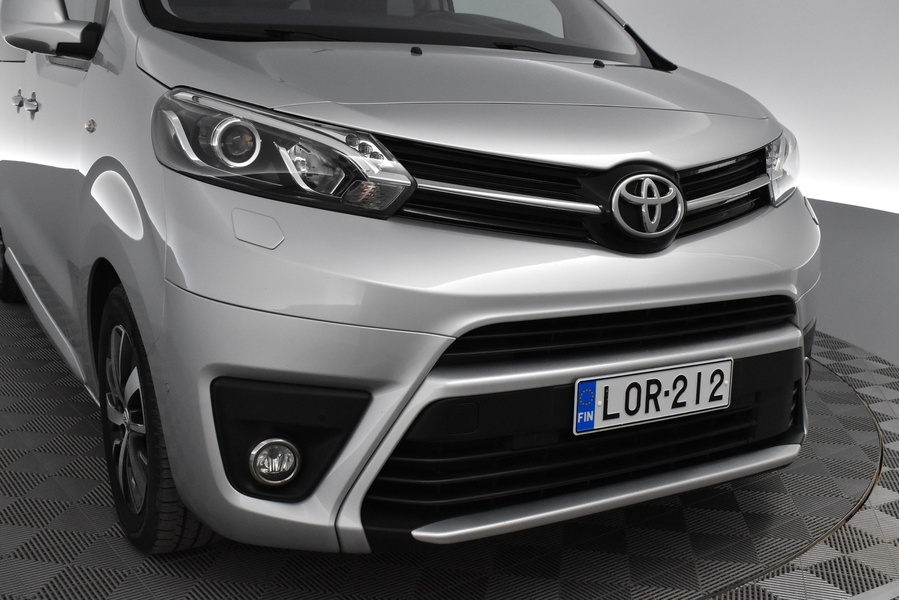 Toyota Proace Verso vaihtoauto