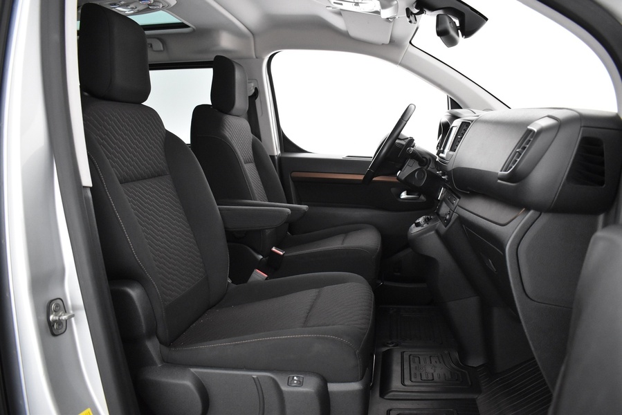 Toyota Proace Verso vaihtoauto