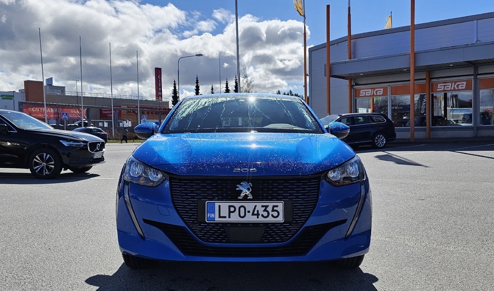 Peugeot e-208 vaihtoauto