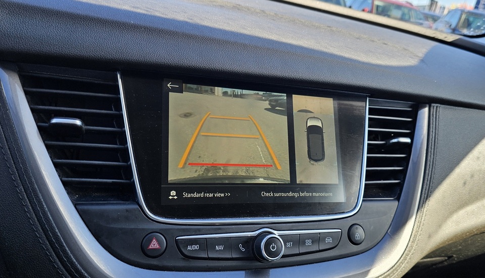 Opel Grandland X vaihtoauto