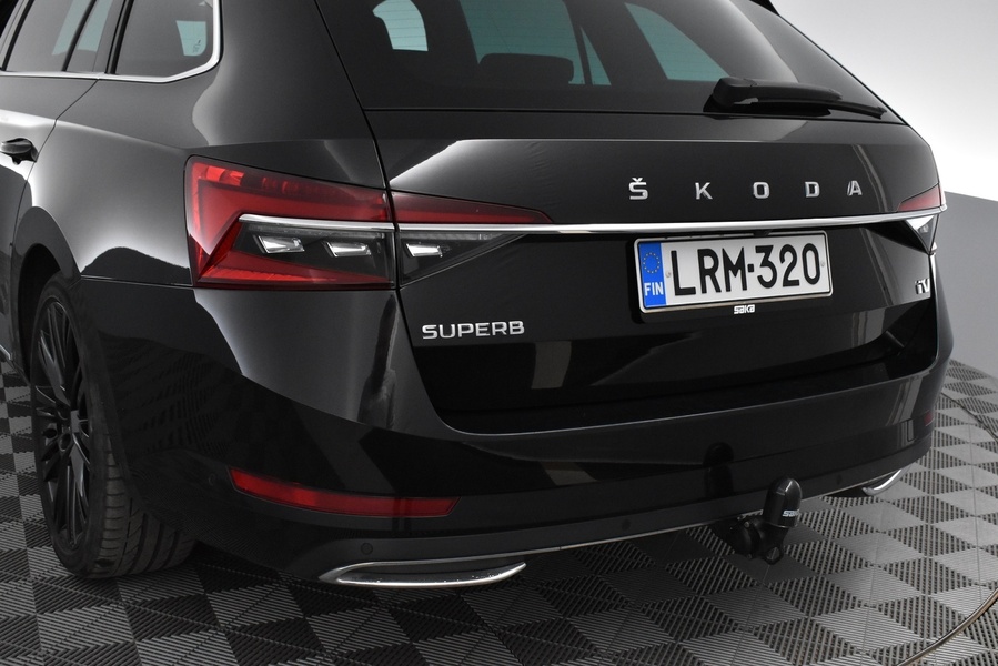 Skoda Superb vaihtoauto