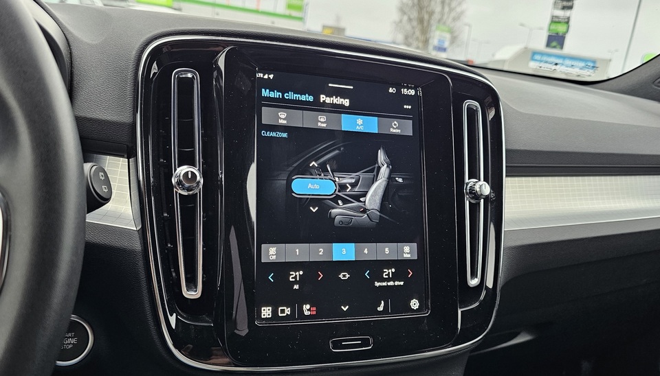 Volvo XC40 vaihtoauto