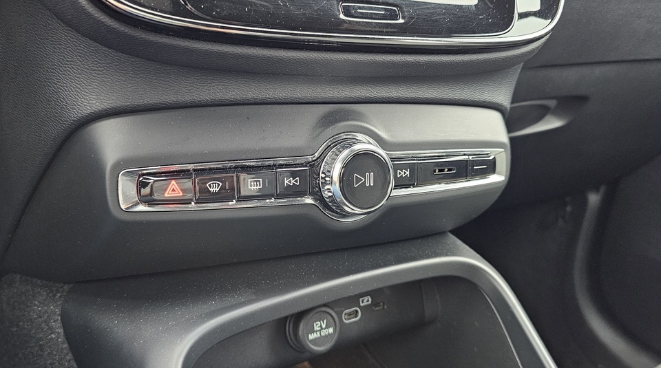 Volvo XC40 vaihtoauto