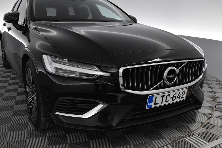 Volvo V60 vaihtoauto