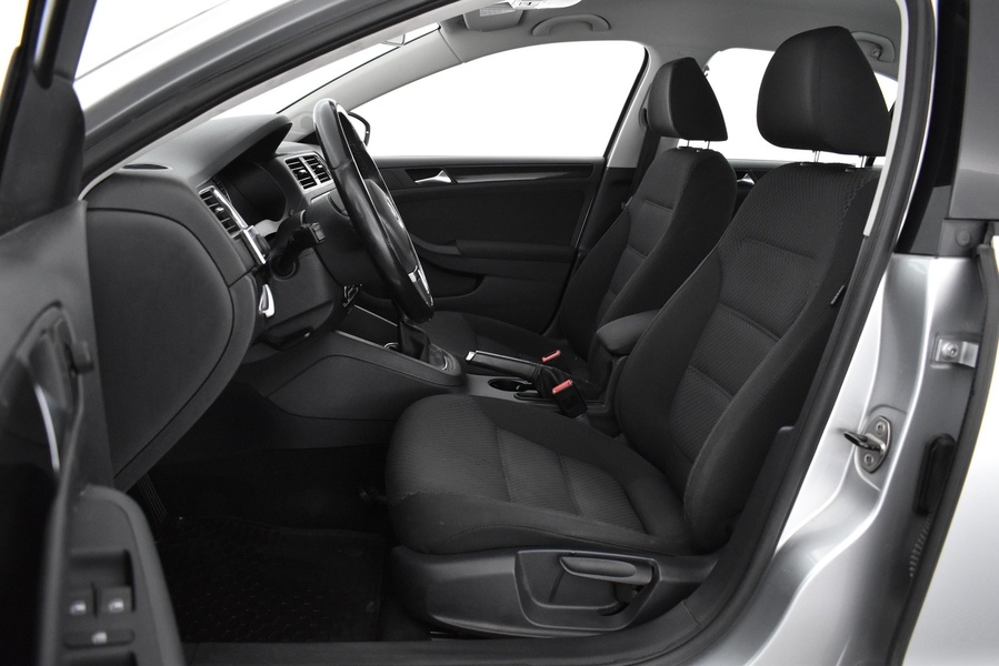 Volkswagen Jetta vaihtoauto