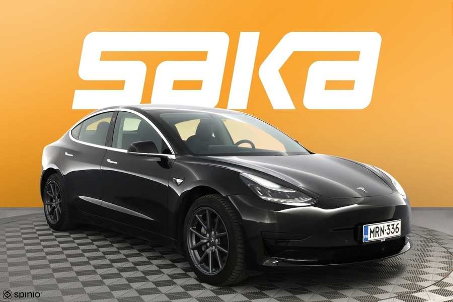 Tesla Model 3 vaihtoauto