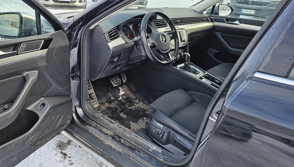 Volkswagen Passat vaihtoauto