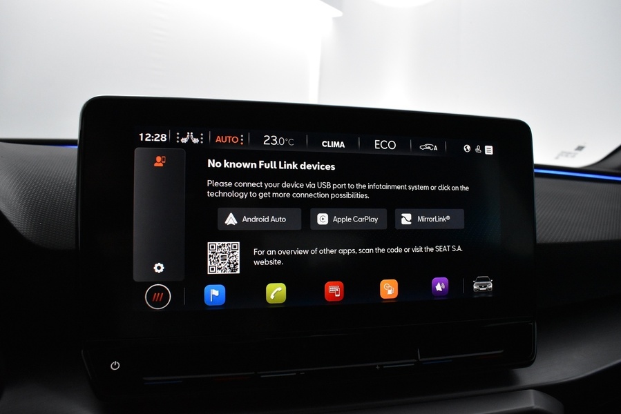 SEAT Leon Sportstourer vaihtoauto