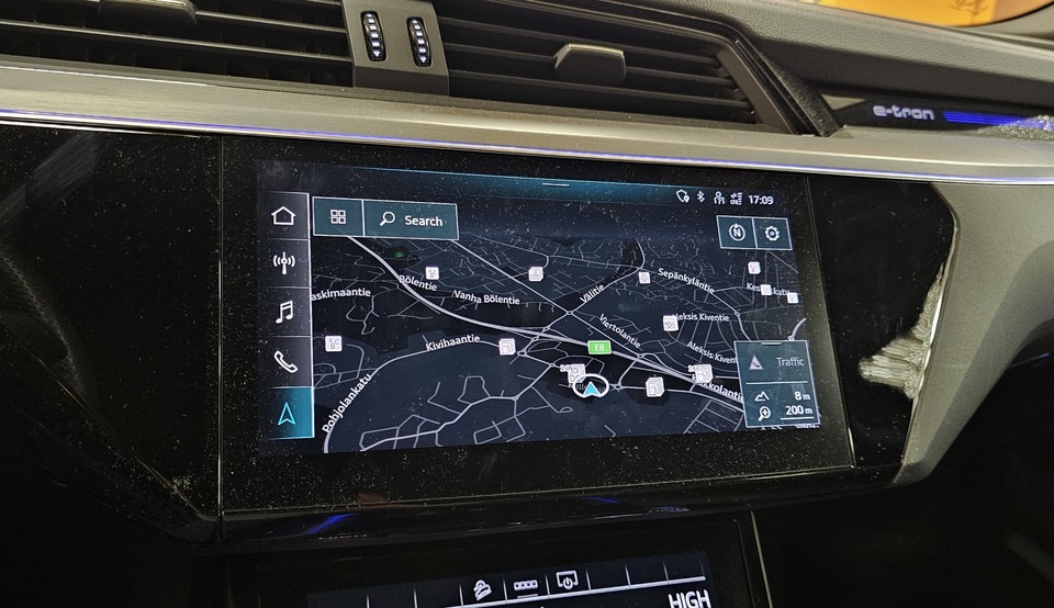 Audi e-tron vaihtoauto