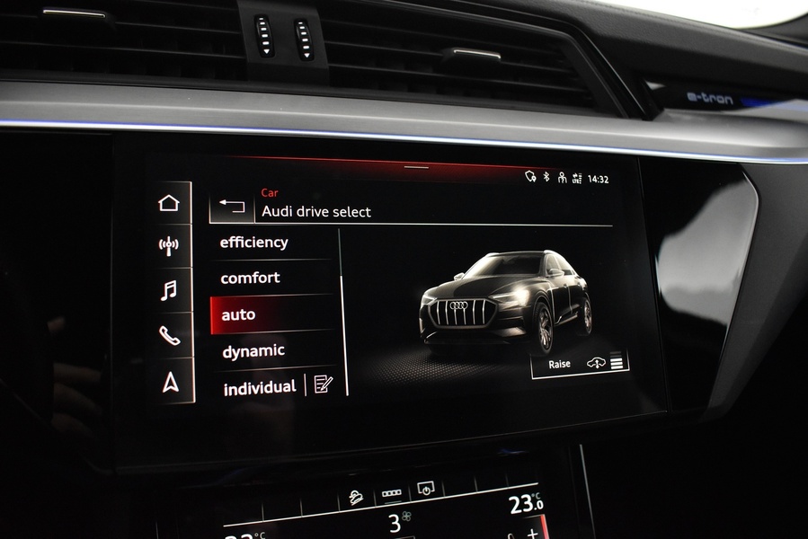 Audi e-tron vaihtoauto