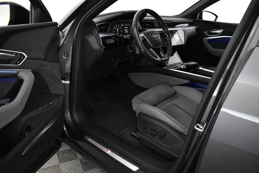 Audi e-tron vaihtoauto