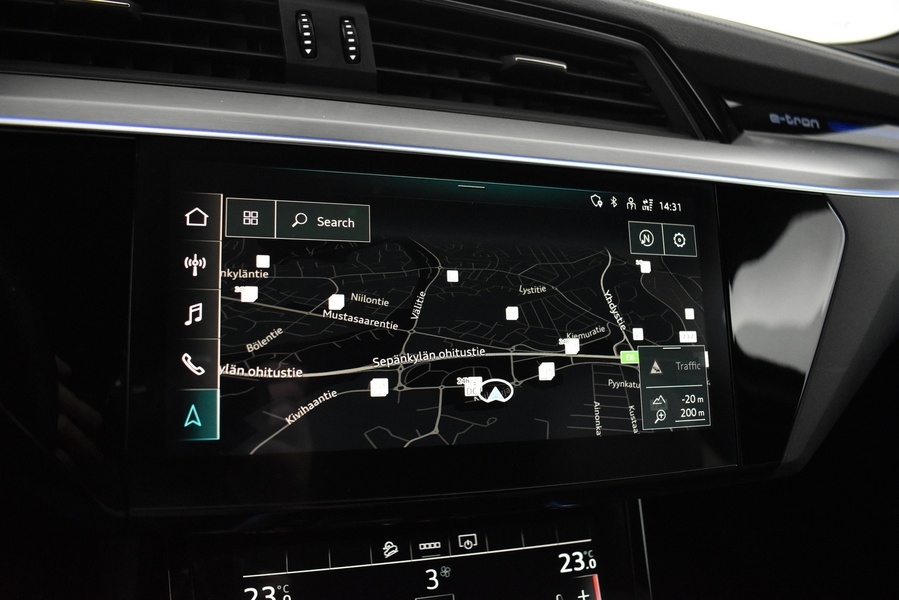 Audi e-tron vaihtoauto