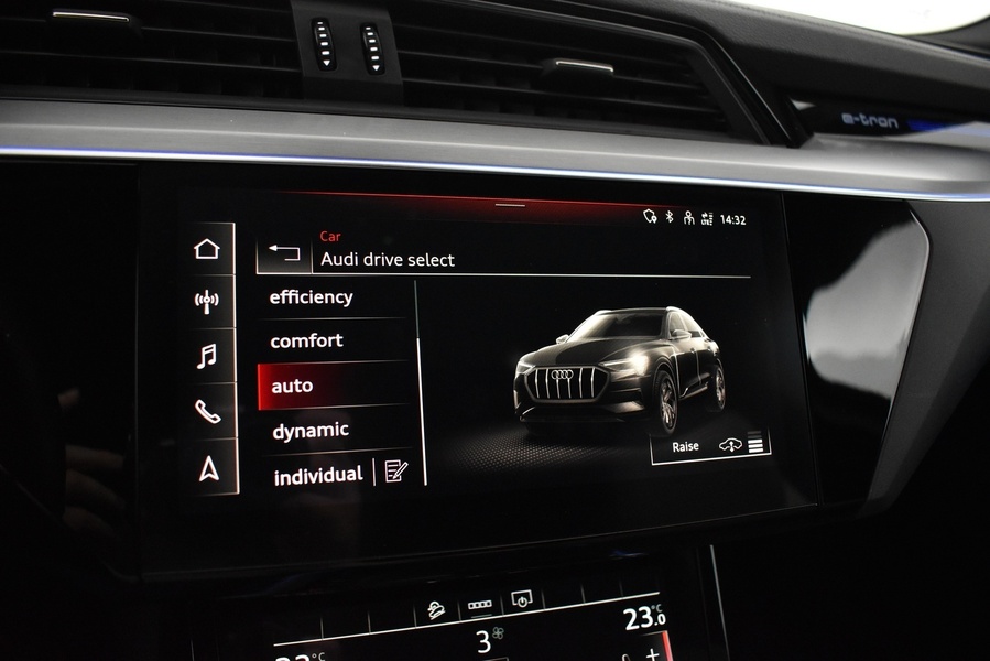 Audi e-tron vaihtoauto