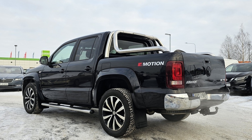 Volkswagen Amarok vaihtoauto