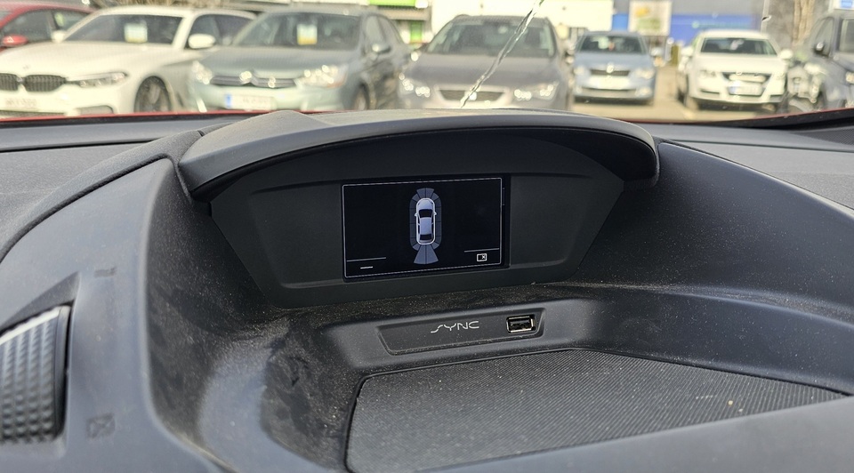 Ford C-MAX vaihtoauto