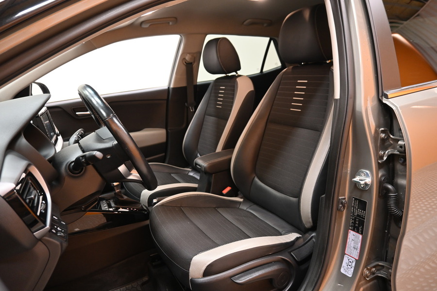 Kia Stonic vaihtoauto