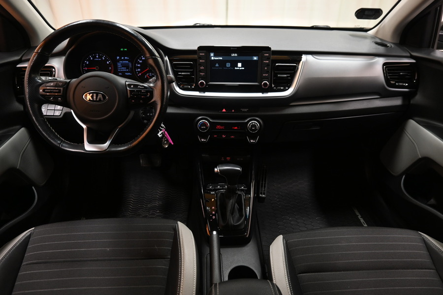 Kia Stonic vaihtoauto