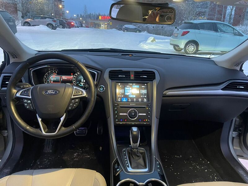 Ford Mondeo vaihtoauto