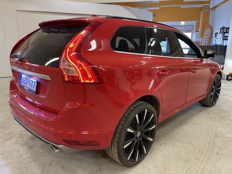 Volvo XC60 vaihtoauto