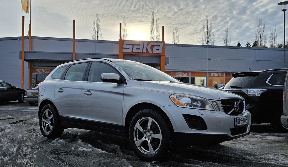 Volvo XC60 vaihtoauto