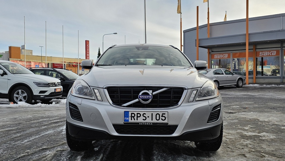 Volvo XC60 vaihtoauto