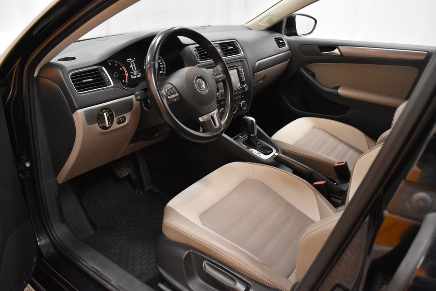 Volkswagen Jetta vaihtoauto