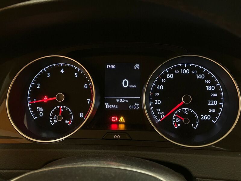 Volkswagen Golf vaihtoauto