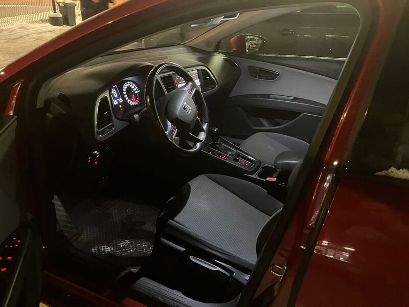 SEAT Leon ST vaihtoauto