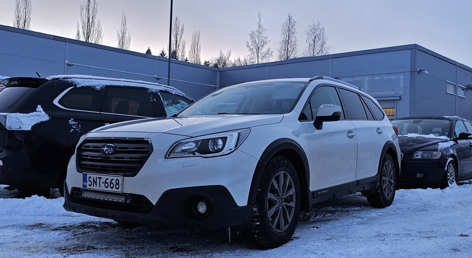 Subaru Outback vaihtoauto