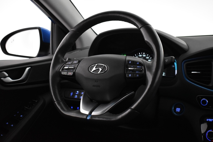 Hyundai IONIQ plug-in vaihtoauto