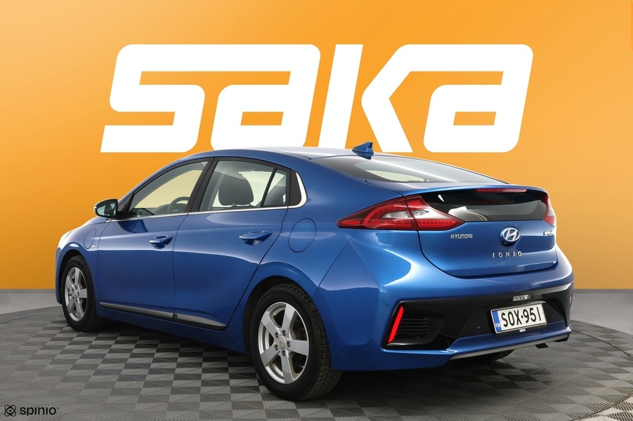 Hyundai IONIQ plug-in vaihtoauto