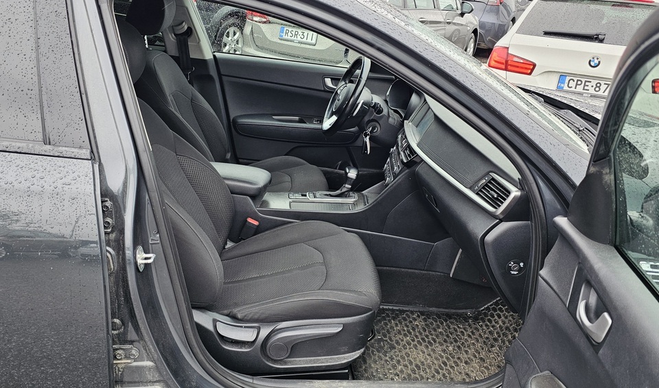 Kia Optima vaihtoauto