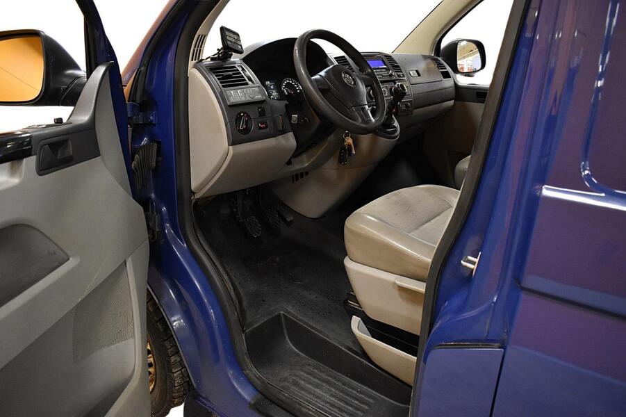 Volkswagen Transporter vaihtoauto