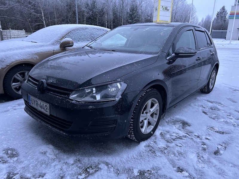 Volkswagen Golf vaihtoauto