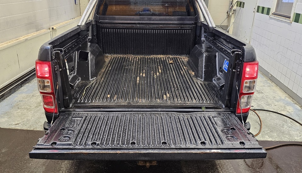 Ford Ranger vaihtoauto