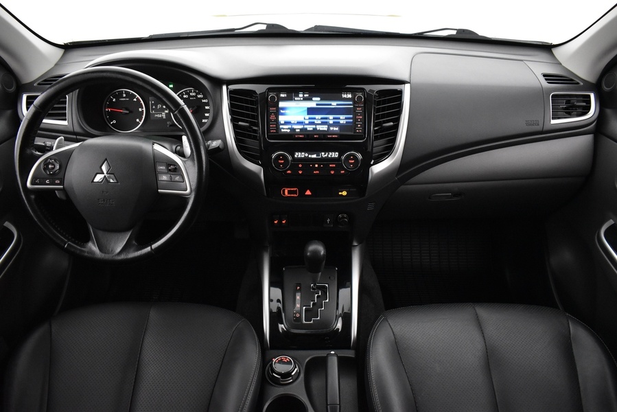 Mitsubishi L200 vaihtoauto