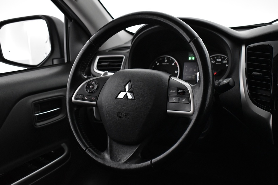 Mitsubishi L200 vaihtoauto