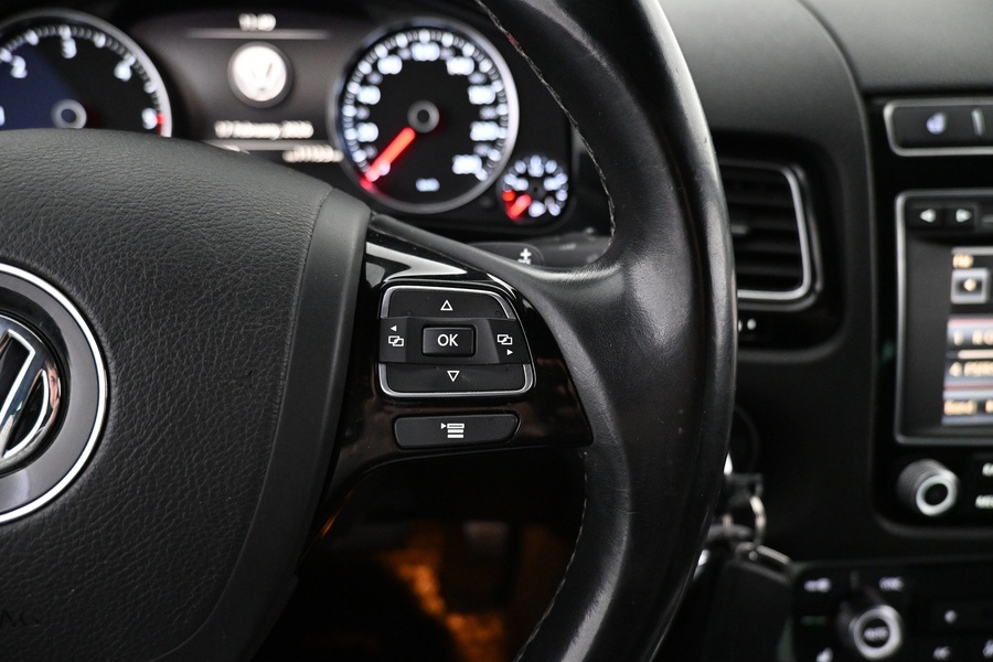 Volkswagen Touareg vaihtoauto