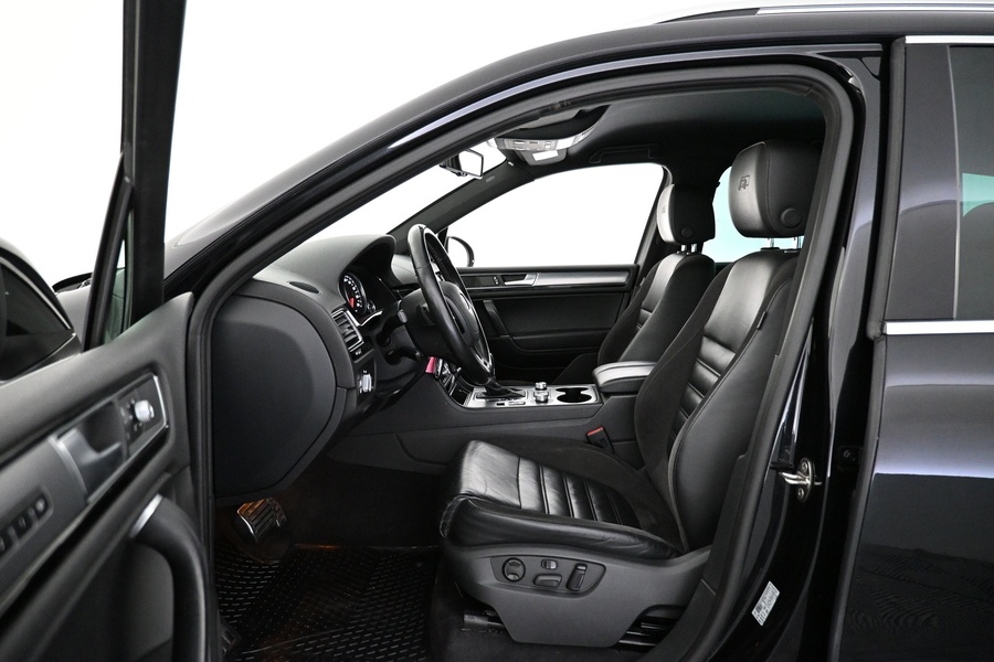 Volkswagen Touareg vaihtoauto