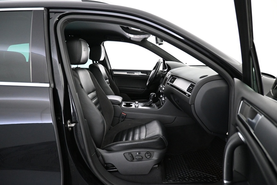 Volkswagen Touareg vaihtoauto